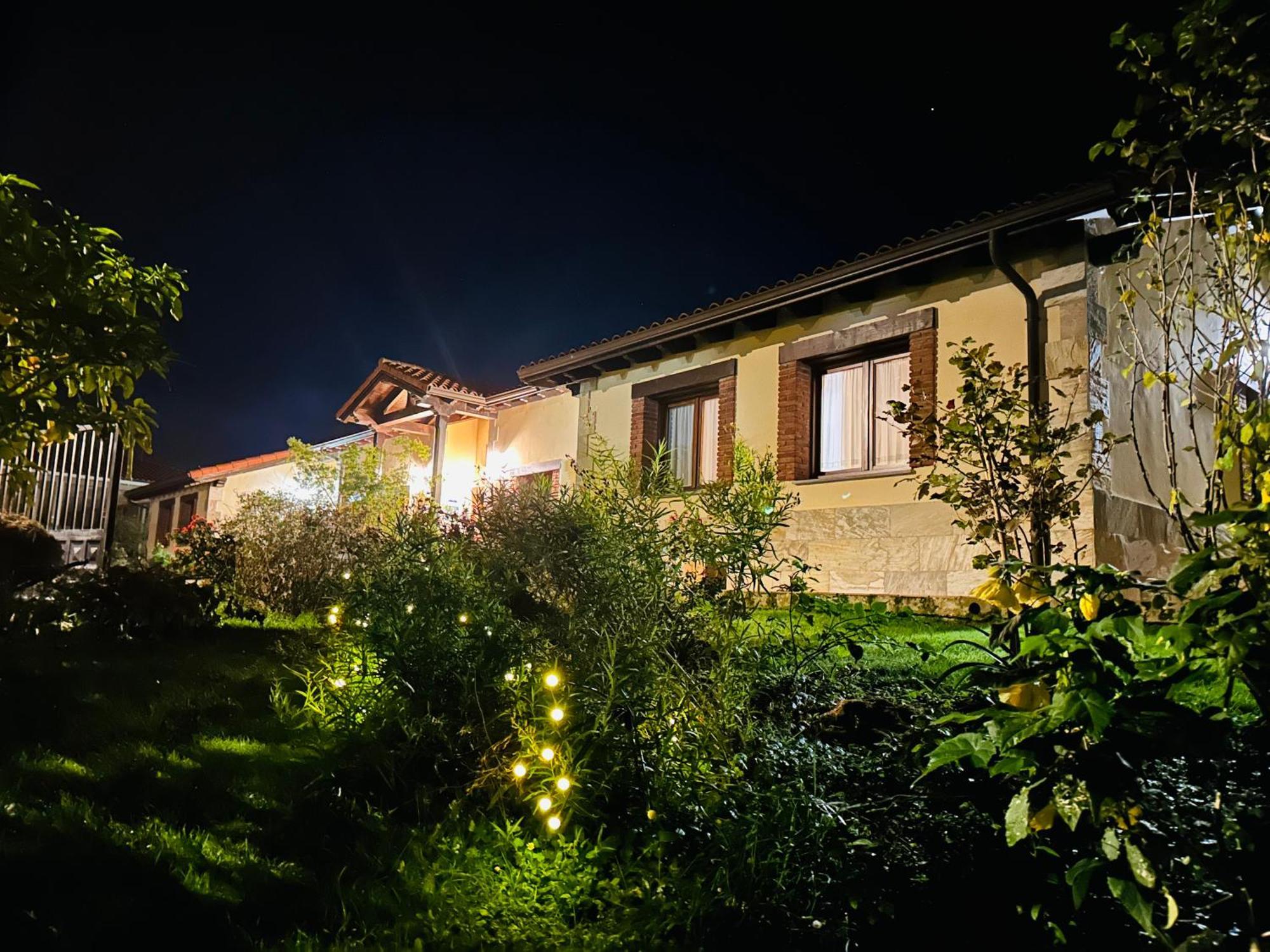 Apartamentos Rurales La Carbayala Oviñana Екстериор снимка