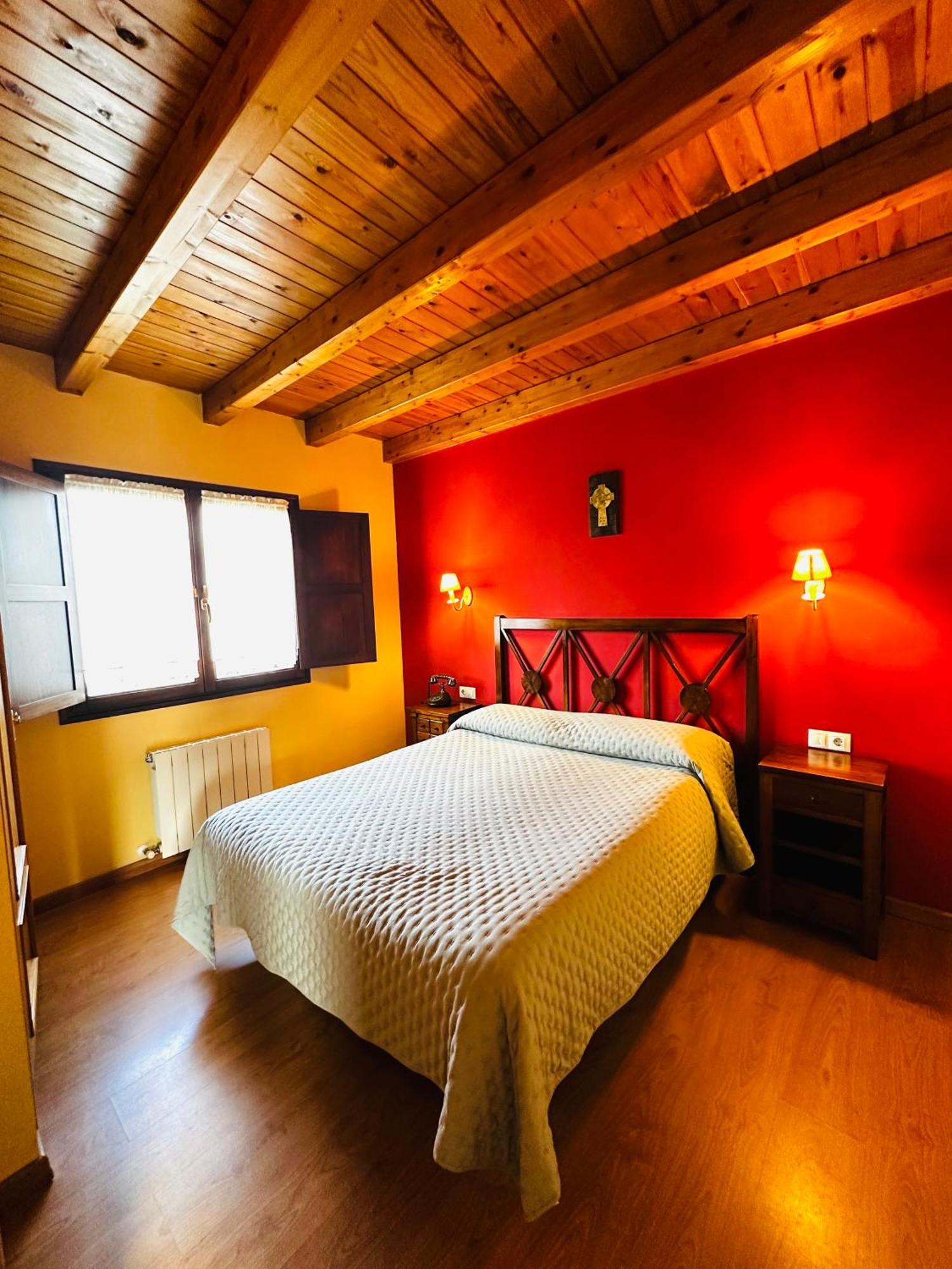 Apartamentos Rurales La Carbayala Oviñana Екстериор снимка