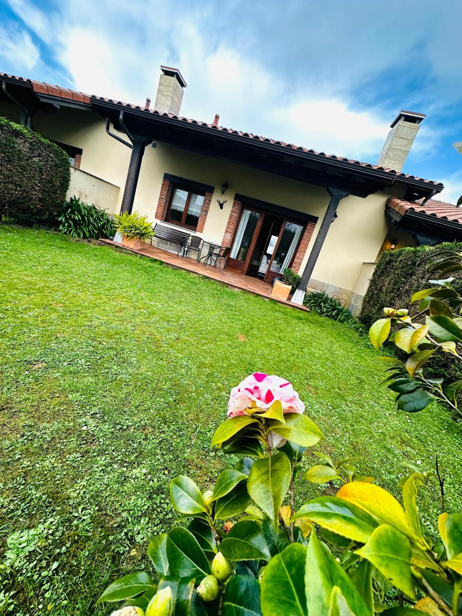 Apartamentos Rurales La Carbayala Oviñana Екстериор снимка